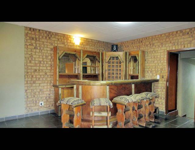4 BEDROOM HOUSE FOR SALE IN GLENVISTA